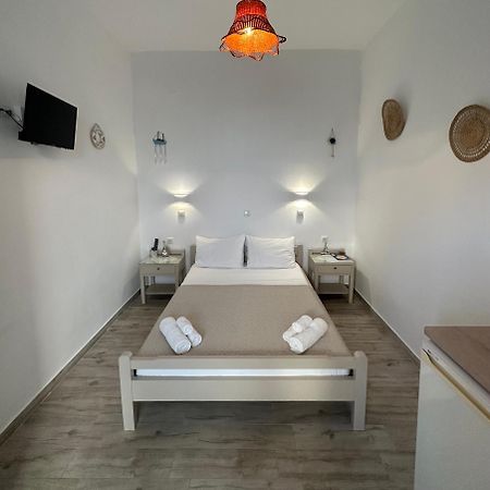 Nick'S Studio 1 Parikia  Ngoại thất bức ảnh